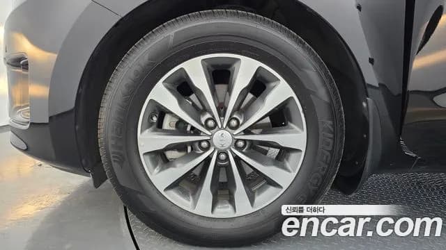 2017 Kia All New Carnival 11-seater Prestige Sold VIN KNHMF37ABHS336774 – photo 20 2017 Kia All New Carnival 11-seater Prestige Sold VIN KNHMF37ABHS336774 – photo 20