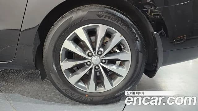 2017 Kia All New Carnival 11-seater Prestige Sold VIN KNHMF37ABHS336774 – photo 35 2017 Kia All New Carnival 11-seater Prestige Sold VIN KNHMF37ABHS336774 – photo 35