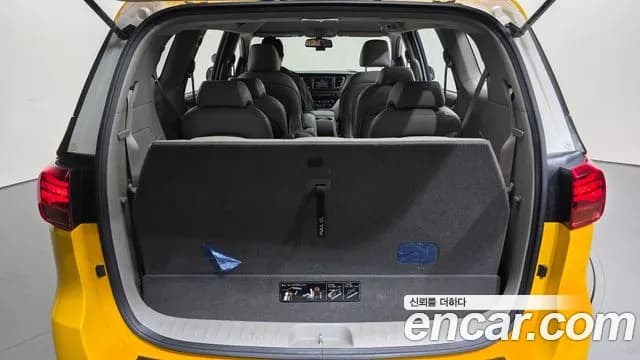 2019 Kia The New Carnival 11-Seater School bus Sold VIN KNHMF37ABKS475377 – photo 16 2019 Kia The New Carnival 11-Seater School bus Sold VIN KNHMF37ABKS475377 – photo 16