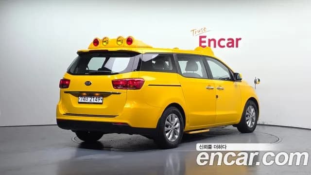 2019 Kia The New Carnival 11-Seater School bus Sold VIN KNHMF37ABKS475377 – photo 20 2019 Kia The New Carnival 11-Seater School bus Sold VIN KNHMF37ABKS475377 – photo 20