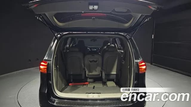 2019 Kia The New Carnival 11-Seater Deluxe Sold VIN KNHMF37ABKS486196 – rear exterior 2019 Kia The New Carnival 11-Seater Deluxe Sold VIN KNHMF37ABKS486196 – rear exterior