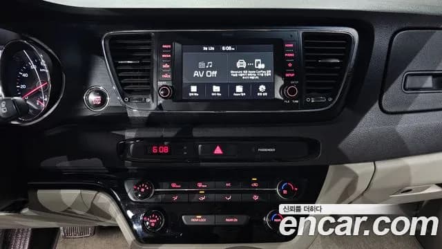2019 Kia The New Carnival 11-Seater Deluxe Sold VIN KNHMF37ABKS486196 – photo 19 2019 Kia The New Carnival 11-Seater Deluxe Sold VIN KNHMF37ABKS486196 – photo 19
