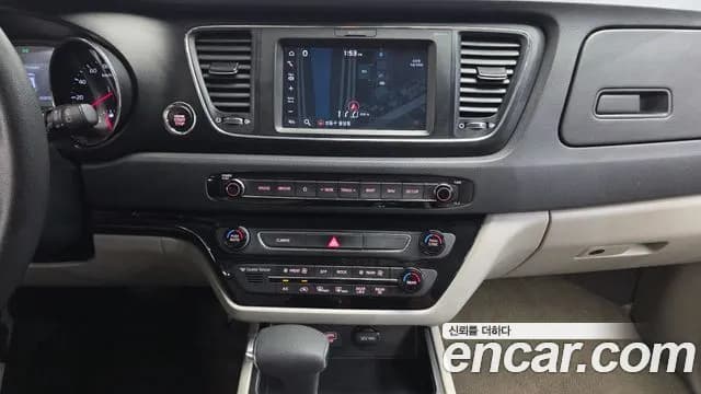 2019 Kia The New Carnival 11-Seater Deluxe Sold VIN KNHMF37ABKS499349 – photo 12 2019 Kia The New Carnival 11-Seater Deluxe Sold VIN KNHMF37ABKS499349 – photo 12