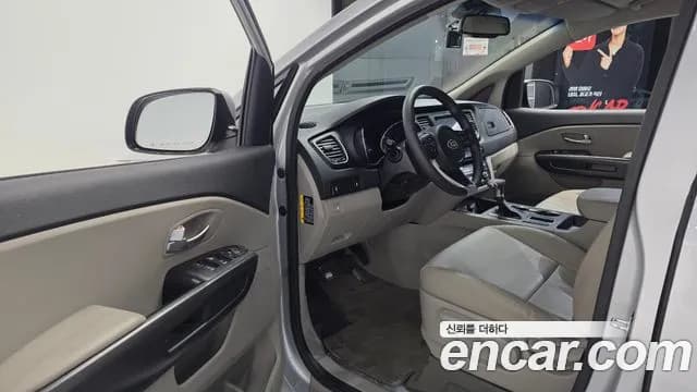 2019 Kia The New Carnival 11-Seater Deluxe Sold VIN KNHMF37ABKS499349 – photo 17 2019 Kia The New Carnival 11-Seater Deluxe Sold VIN KNHMF37ABKS499349 – photo 17