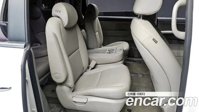 2019 Kia The New Carnival 11-Seater Deluxe Sold VIN KNHMF37ABKS512462 – front exterior 2019 Kia The New Carnival 11-Seater Deluxe Sold VIN KNHMF37ABKS512462 – front exterior