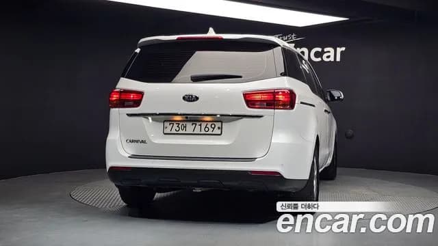 2019 Kia The New Carnival 11-Seater Deluxe Sold VIN KNHMF37ABKS512462 – photo 18 2019 Kia The New Carnival 11-Seater Deluxe Sold VIN KNHMF37ABKS512462 – photo 18