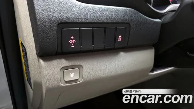 2019 Kia The New Carnival 11-Seater Deluxe Sold VIN KNHMF37ABKS563416 – front exterior 2019 Kia The New Carnival 11-Seater Deluxe Sold VIN KNHMF37ABKS563416 – front exterior