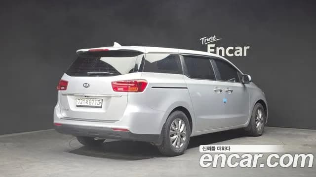 2019 Kia The New Carnival 11-Seater Deluxe Sold VIN KNHMF37ABKS563416 – rear exterior 2019 Kia The New Carnival 11-Seater Deluxe Sold VIN KNHMF37ABKS563416 – rear exterior