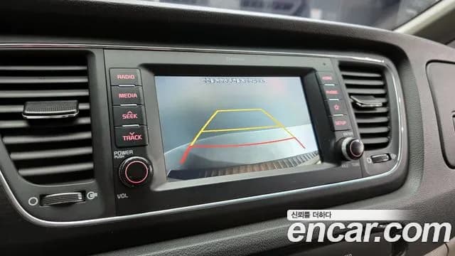 2019 Kia The New Carnival 11-Seater Deluxe Sold VIN KNHMF37ABKS563416 – photo 11 2019 Kia The New Carnival 11-Seater Deluxe Sold VIN KNHMF37ABKS563416 – photo 11