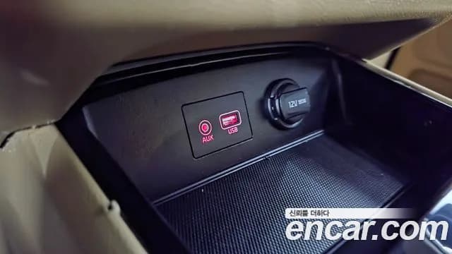 2019 Kia The New Carnival 11-Seater Prestige Sold VIN KNHMF37ABKS611305 – rear exterior 2019 Kia The New Carnival 11-Seater Prestige Sold VIN KNHMF37ABKS611305 – rear exterior
