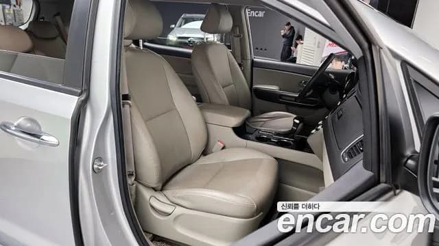 2020 Kia The New Carnival 11-Seater Deluxe Sold VIN KNHMF37ABLS670137 – rear exterior 2020 Kia The New Carnival 11-Seater Deluxe Sold VIN KNHMF37ABLS670137 – rear exterior