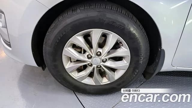 2020 Kia The New Carnival 11-Seater Deluxe Sold VIN KNHMF37ABLS670137 – photo 19 2020 Kia The New Carnival 11-Seater Deluxe Sold VIN KNHMF37ABLS670137 – photo 19