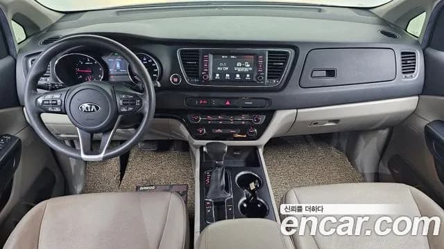 2020 Kia The New Carnival 11-Seater Deluxe Sold VIN KNHMF37ABLS670137 – photo 20 2020 Kia The New Carnival 11-Seater Deluxe Sold VIN KNHMF37ABLS670137 – photo 20
