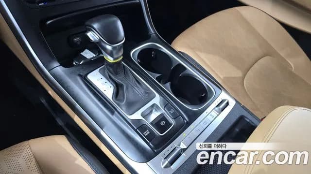 2021 Kia Carnival 4Generation 11-Seater Prestige Sold VIN KNHNB37BBMS079225 – exterior detail 2021 Kia Carnival 4Generation 11-Seater Prestige Sold VIN KNHNB37BBMS079225 – exterior detail