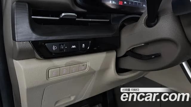 2023 Kia Carnival 4th Gen Gasoline 11-Seater Signature Sold VIN KNHNE373BPS218435 – photo 20 2023 Kia Carnival 4th Gen Gasoline 11-Seater Signature Sold VIN KNHNE373BPS218435 – photo 20