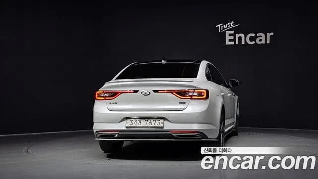 2017 Renault SM6 1.5 dCi LE Sold VIN KNMA4B2LMHP009964 – undercarriage 2017 Renault SM6 1.5 dCi LE Sold VIN KNMA4B2LMHP009964 – undercarriage