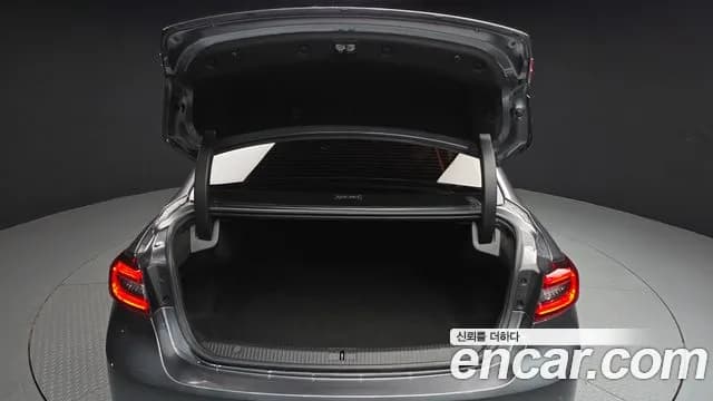 2019 Renault SM6 1.5 dCi SE Sold VIN KNMA4B2LMKP010188 – interior seats 2019 Renault SM6 1.5 dCi SE Sold VIN KNMA4B2LMKP010188 – interior seats