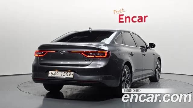 2019 Renault SM6 1.5 dCi LE Sold VIN KNMA4B2LMKP010606 – exterior detail 2019 Renault SM6 1.5 dCi LE Sold VIN KNMA4B2LMKP010606 – exterior detail