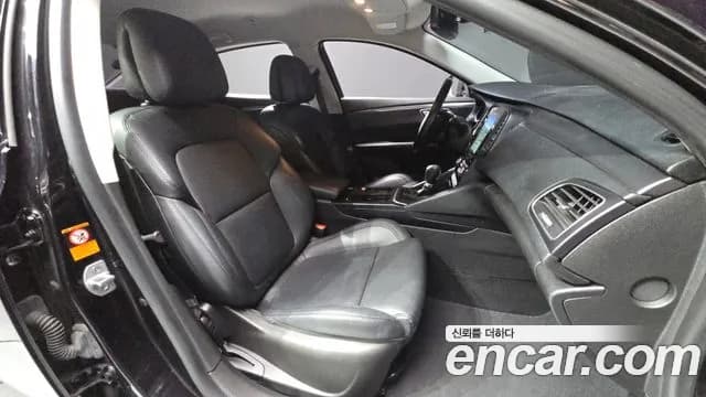 2019 Renault SM6 1.5 dCi SE Sold VIN KNMA4B2LMKP011662 – rear exterior 2019 Renault SM6 1.5 dCi SE Sold VIN KNMA4B2LMKP011662 – rear exterior