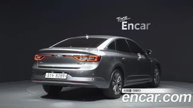 2019 Renault SM6 1.5 dCi LE Sold VIN KNMA4B2LMKP011860 – front exterior 2019 Renault SM6 1.5 dCi LE Sold VIN KNMA4B2LMKP011860 – front exterior