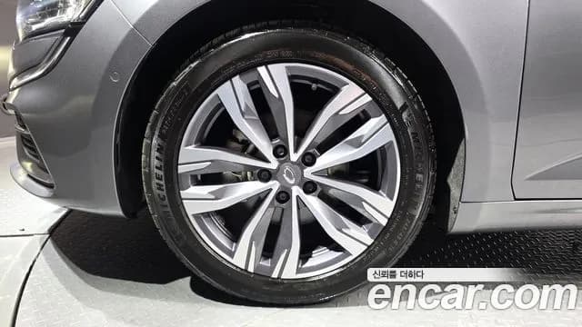 2023 Renault The New SM6 1.3 TCe RE Sold VIN KNMA4B2RMPP005052 – undercarriage 2023 Renault The New SM6 1.3 TCe RE Sold VIN KNMA4B2RMPP005052 – undercarriage