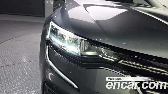 2023 Renault The New SM6 1.3 TCe RE Sold VIN KNMA4B2RMPP005322 – exterior detail 2023 Renault The New SM6 1.3 TCe RE Sold VIN KNMA4B2RMPP005322 – exterior detail