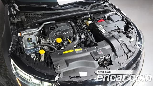 2023 Renault The New SM6 1.3 TCe Feel Sold VIN KNMA4B2RMPP006375 – photo 14 2023 Renault The New SM6 1.3 TCe Feel Sold VIN KNMA4B2RMPP006375 – photo 14