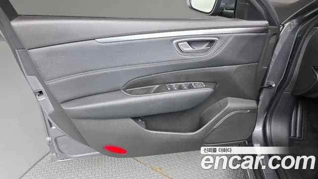 2023 Renault The New SM6 1.3 TCe Feel Sold VIN KNMA4B2RMPP006375 – photo 28 2023 Renault The New SM6 1.3 TCe Feel Sold VIN KNMA4B2RMPP006375 – photo 28