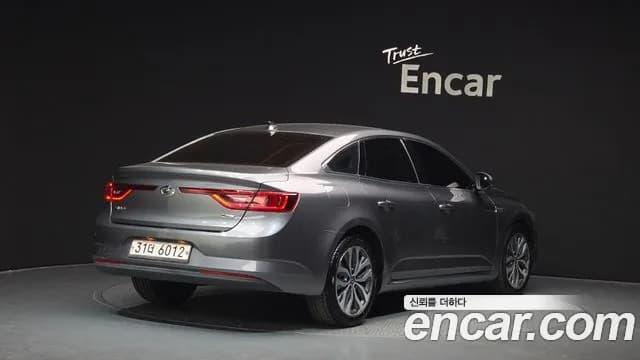 2017 Renault SM6 2.0 GDe SE Sold VIN KNMA4C2BMHP043566 – photo 19 2017 Renault SM6 2.0 GDe SE Sold VIN KNMA4C2BMHP043566 – photo 19