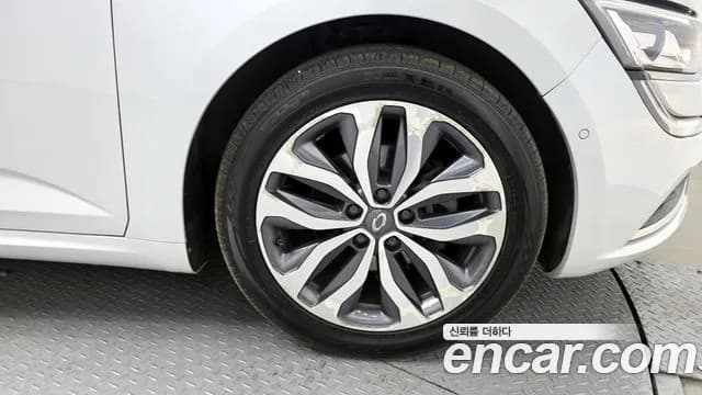 2017 Renault SM6 2.0 GDe RE Sold VIN KNMA4C2BMHP047157 – rear exterior 2017 Renault SM6 2.0 GDe RE Sold VIN KNMA4C2BMHP047157 – rear exterior