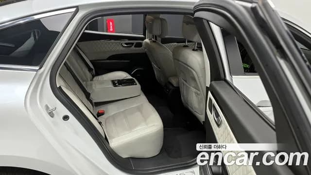 2017 Renault SM6 2.0 GDe RE Sold VIN KNMA4C2BMHP047157 – engine bay 2017 Renault SM6 2.0 GDe RE Sold VIN KNMA4C2BMHP047157 – engine bay
