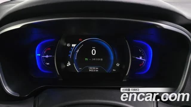 2017 Renault SM6 2.0 GDe LE Sold VIN KNMA4C2BMHP051616 – exterior detail 2017 Renault SM6 2.0 GDe LE Sold VIN KNMA4C2BMHP051616 – exterior detail
