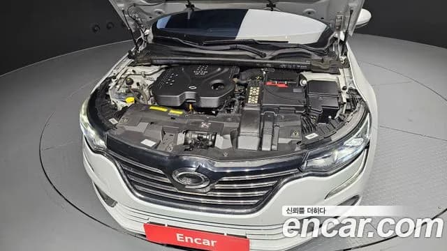 2017 Renault SM6 2.0 GDe RE Sold VIN KNMA4C2BMHP056820 – exterior detail 2017 Renault SM6 2.0 GDe RE Sold VIN KNMA4C2BMHP056820 – exterior detail