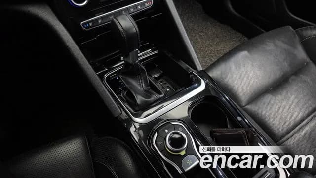 2017 Renault SM6 2.0 GDe RE Sold VIN KNMA4C2BMHP057238 – engine bay 2017 Renault SM6 2.0 GDe RE Sold VIN KNMA4C2BMHP057238 – engine bay