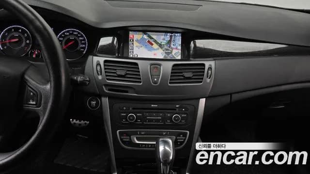 2017 Renault SM5 Nova Classic Sold VIN KNMA4C2BMHP154571 – trunk area 2017 Renault SM5 Nova Classic Sold VIN KNMA4C2BMHP154571 – trunk area