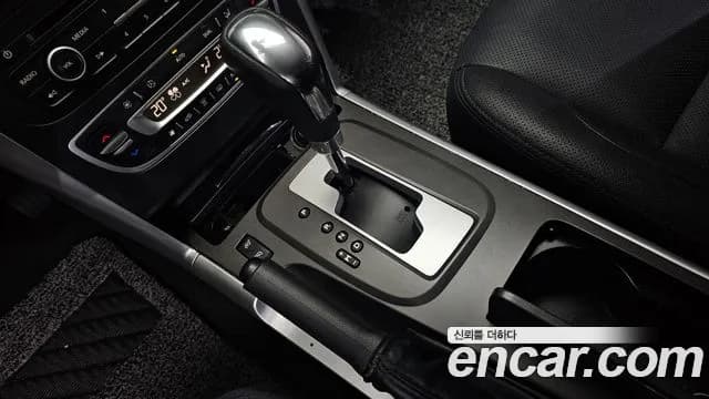 2018 Renault SM5 Nova Classic Sold VIN KNMA4C2BMJP167277 – front exterior 2018 Renault SM5 Nova Classic Sold VIN KNMA4C2BMJP167277 – front exterior