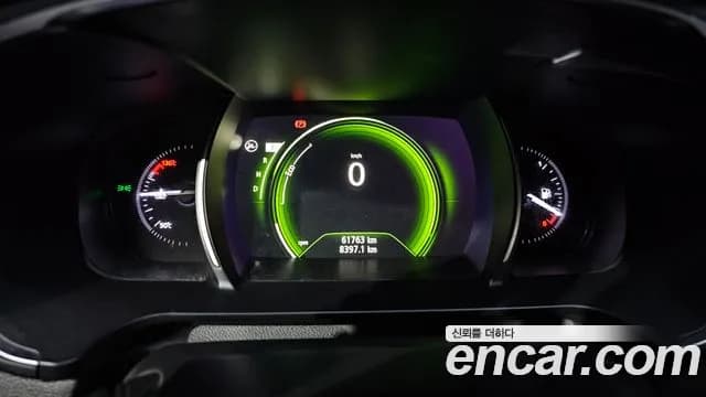 2019 Renault SM6 2.0 Prime SE Sold VIN KNMA4C2BMKP002447 – rear exterior 2019 Renault SM6 2.0 Prime SE Sold VIN KNMA4C2BMKP002447 – rear exterior