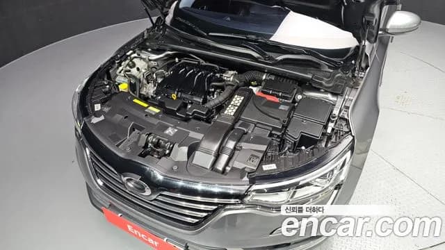 2019 Renault SM6 2.0 Prime SE Sold VIN KNMA4C2BMKP002447 – engine bay 2019 Renault SM6 2.0 Prime SE Sold VIN KNMA4C2BMKP002447 – engine bay