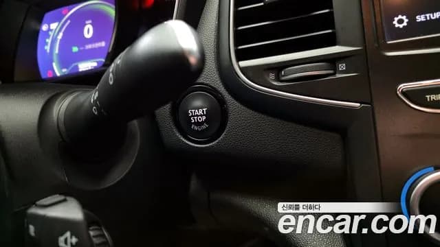 2019 Renault SM6 2.0 Prime SE Sold VIN KNMA4C2BMKP002503 – photo 13 2019 Renault SM6 2.0 Prime SE Sold VIN KNMA4C2BMKP002503 – photo 13