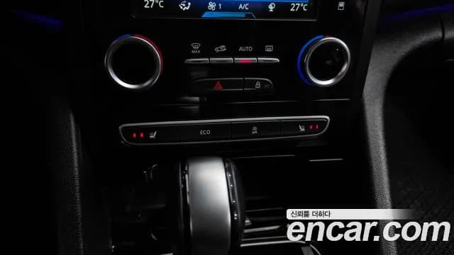 2019 Renault SM6 2.0 GDe LE Sold VIN KNMA4C2BMKP063374 – photo 13 2019 Renault SM6 2.0 GDe LE Sold VIN KNMA4C2BMKP063374 – photo 13