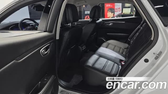 2019 Renault SM6 2.0 GDe LE Sold VIN KNMA4C2BMKP063374 – photo 27 2019 Renault SM6 2.0 GDe LE Sold VIN KNMA4C2BMKP063374 – photo 27