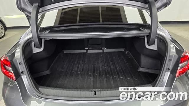 2019 Renault SM6 2.0 GDe LE Sold VIN KNMA4C2BMKP065798 – undercarriage 2019 Renault SM6 2.0 GDe LE Sold VIN KNMA4C2BMKP065798 – undercarriage