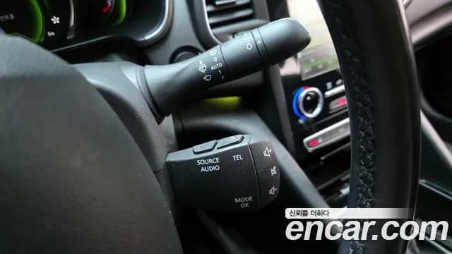 2019 Renault SM6 2.0 GDe LE Sold VIN KNMA4C2BMKP066914 – side profile 2019 Renault SM6 2.0 GDe LE Sold VIN KNMA4C2BMKP066914 – side profile