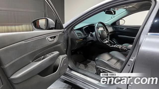2019 Renault SM6 2.0 GDe LE Sold VIN KNMA4C2BMKP066914 – exterior detail 2019 Renault SM6 2.0 GDe LE Sold VIN KNMA4C2BMKP066914 – exterior detail