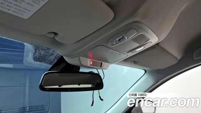 2019 Renault SM6 2.0 GDe LE Sold VIN KNMA4C2BMKP066914 – trunk area 2019 Renault SM6 2.0 GDe LE Sold VIN KNMA4C2BMKP066914 – trunk area