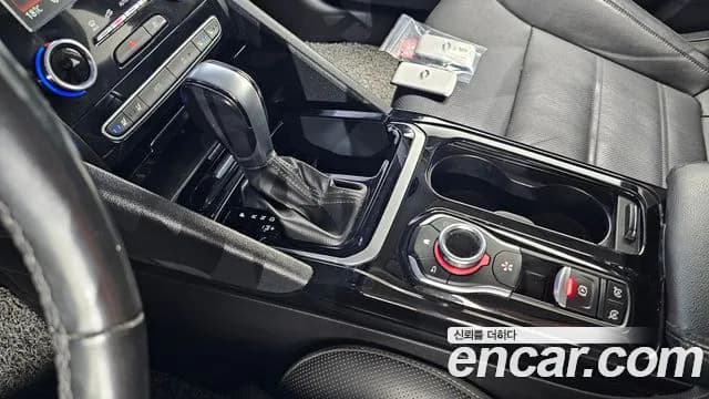 2019 Renault SM6 2.0 GDe LE Sold VIN KNMA4C2BMKP067076 – photo 23 2019 Renault SM6 2.0 GDe LE Sold VIN KNMA4C2BMKP067076 – photo 23