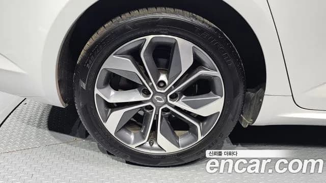 2019 Renault SM6 2.0 GDe LE Sold VIN KNMA4C2BMKP068120 – engine bay 2019 Renault SM6 2.0 GDe LE Sold VIN KNMA4C2BMKP068120 – engine bay