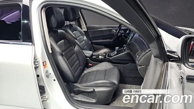 2019 Renault SM6 2.0 GDe LE Sold VIN KNMA4C2BMKP068120 – photo 13 2019 Renault SM6 2.0 GDe LE Sold VIN KNMA4C2BMKP068120 – photo 13