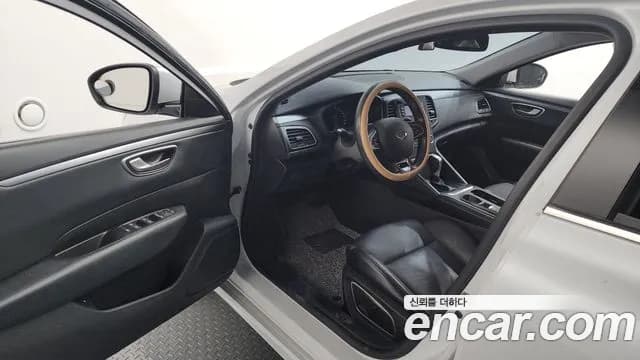 2019 Renault SM6 2.0 GDe SE Sold VIN KNMA4C2BMKP070311 – side profile 2019 Renault SM6 2.0 GDe SE Sold VIN KNMA4C2BMKP070311 – side profile