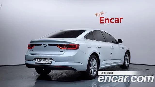 2019 Renault SM6 2.0 GDe SE Sold VIN KNMA4C2BMKP070311 – interior seats 2019 Renault SM6 2.0 GDe SE Sold VIN KNMA4C2BMKP070311 – interior seats